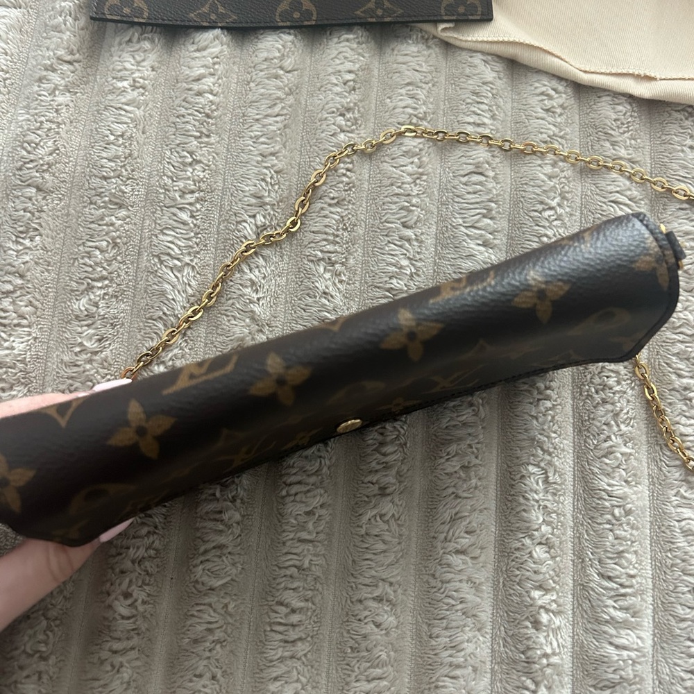 Authentic Louis Vuitton felicie bag - Picture 7 of 9